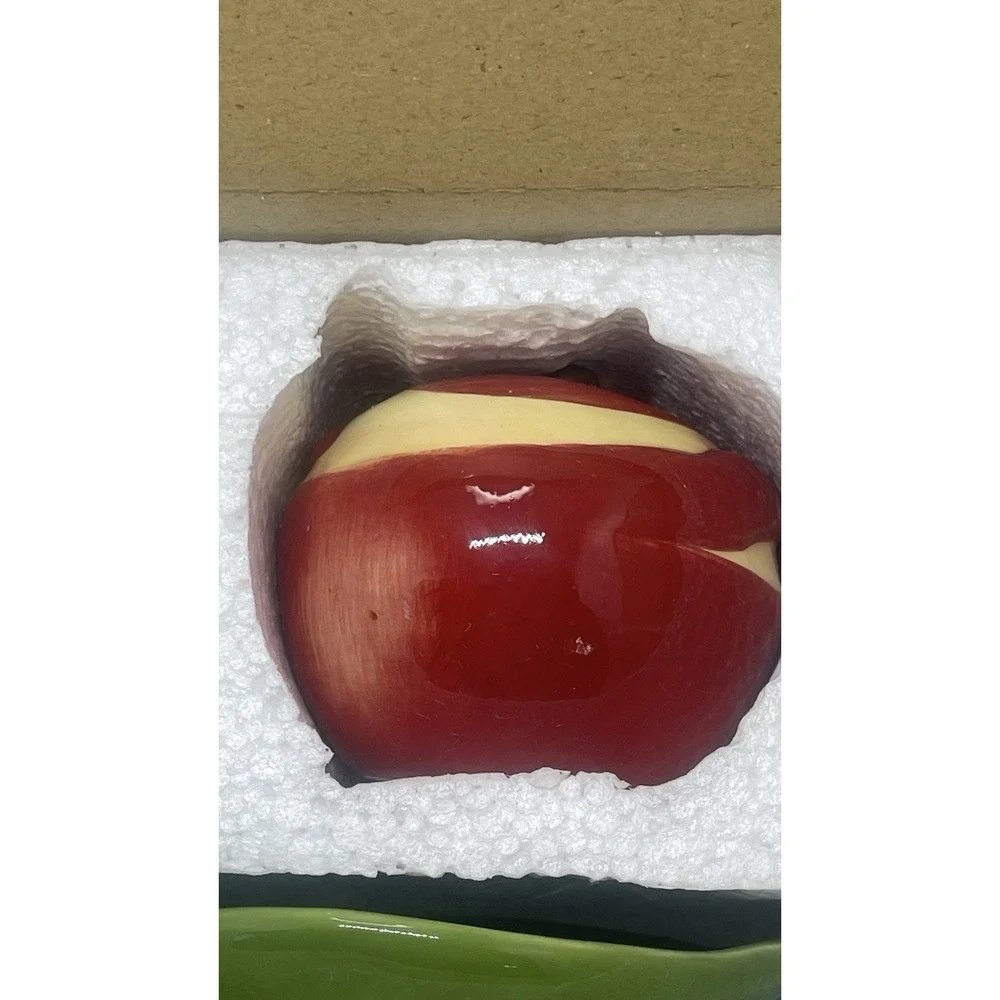 Cracker Barrel‎ Apples Salt And Pepper With Tray Set Susan Winget Sweet N Savory